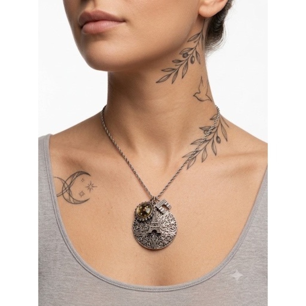 Paris France Travel Charm Necklace Silver Tone Eiffel Tower Compass Map Pendant